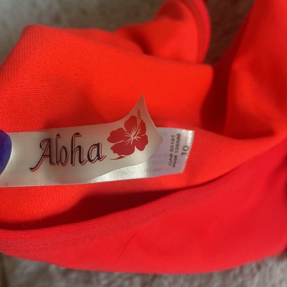Red string bikini bottom - Picture 3 of 3